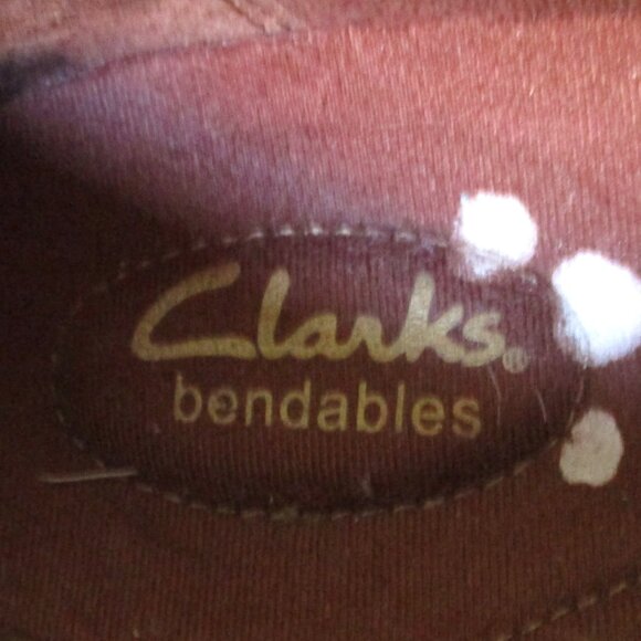 Clarks bendables Womens Brown Leather Loafer - Size 9.5M - Picture 7 of 9